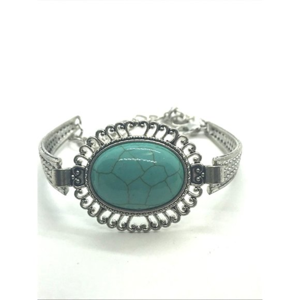 Turquoise Faux Silver Tone Fashion Chain 7.5 bracelet